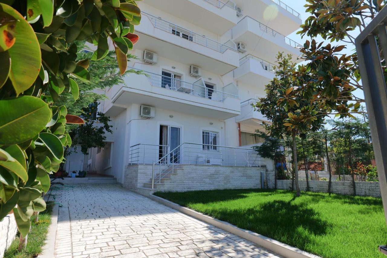 Kidi Apartments Σαράντα Εξωτερικό φωτογραφία