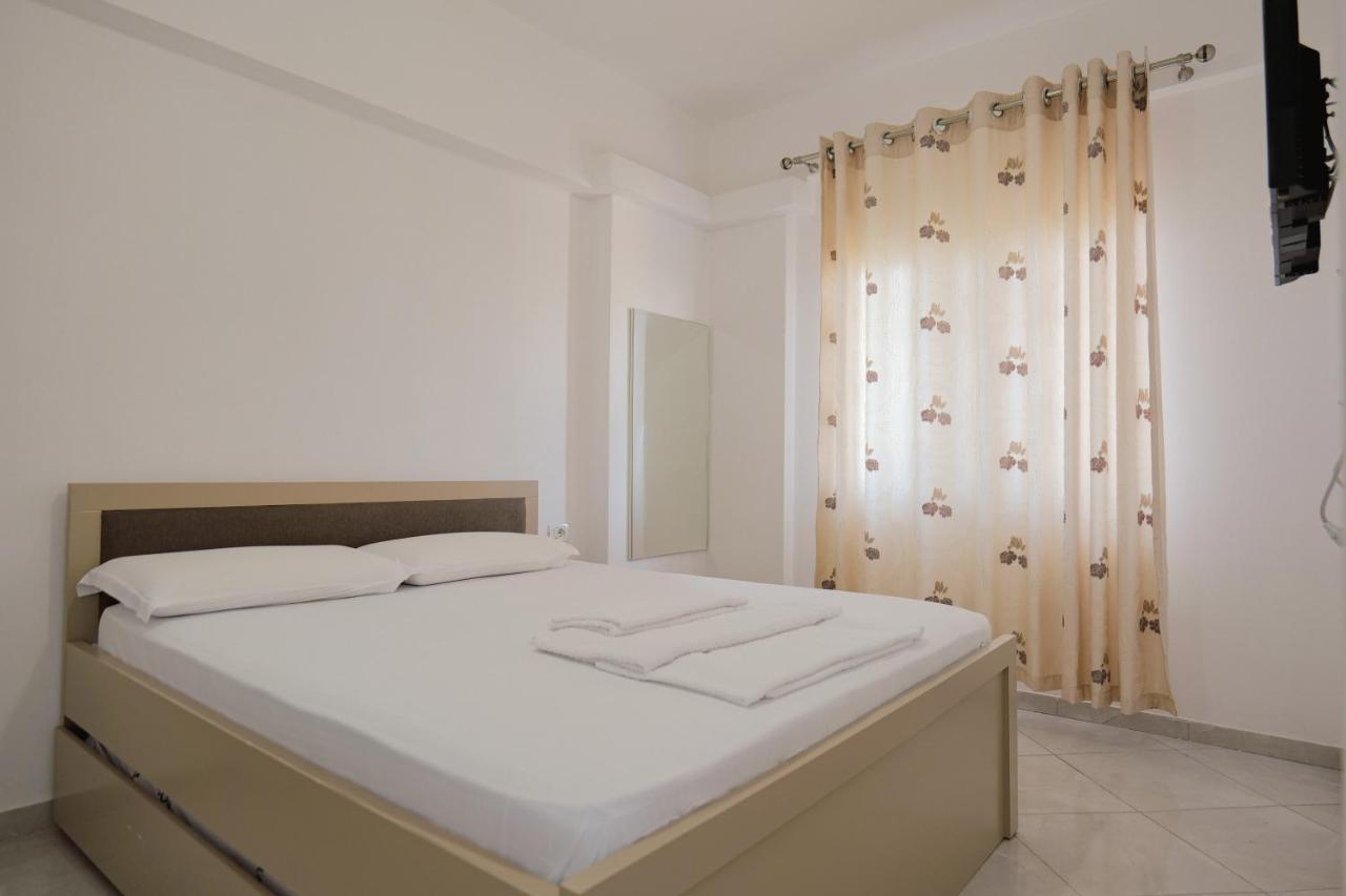 Kidi Apartments Σαράντα Εξωτερικό φωτογραφία